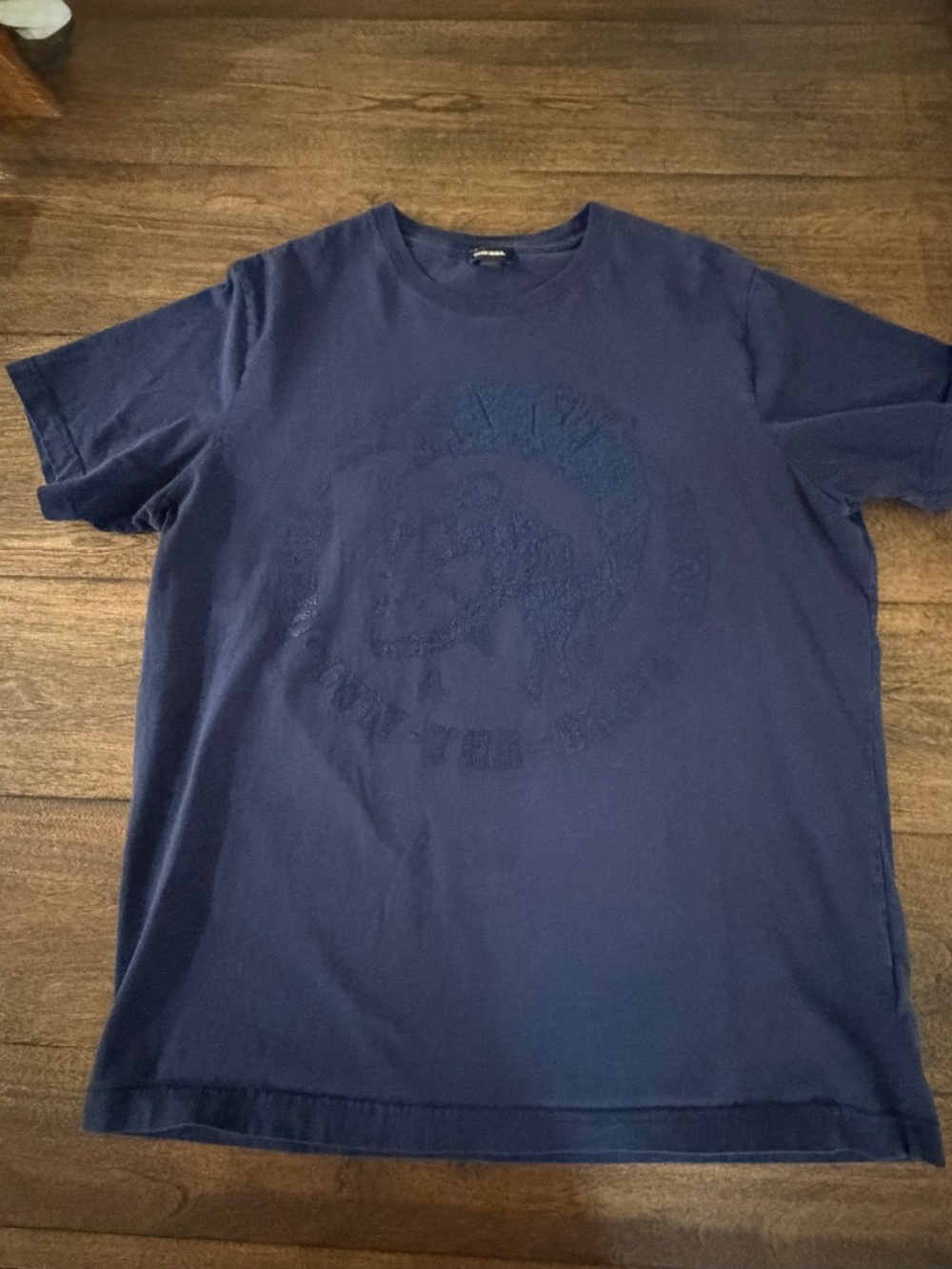 Men’s Diesel navy blue t-shirt. Size L